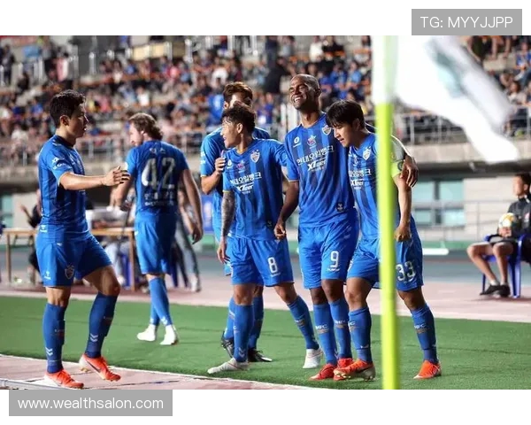 奥胡斯主场迎战维堡期待精彩对决双方争夺积分势必激烈